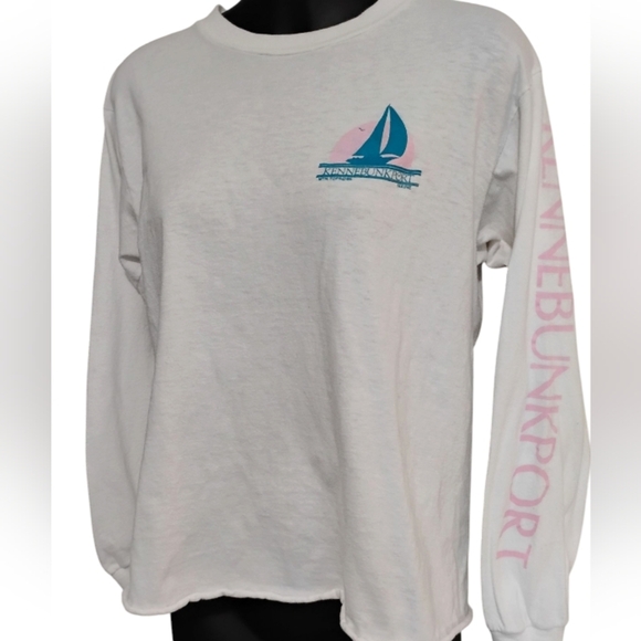 80's VINTAGE White Long Sleeve Cropped Tee with Sailboat Design | Wicked Style - Picture 10 of 10